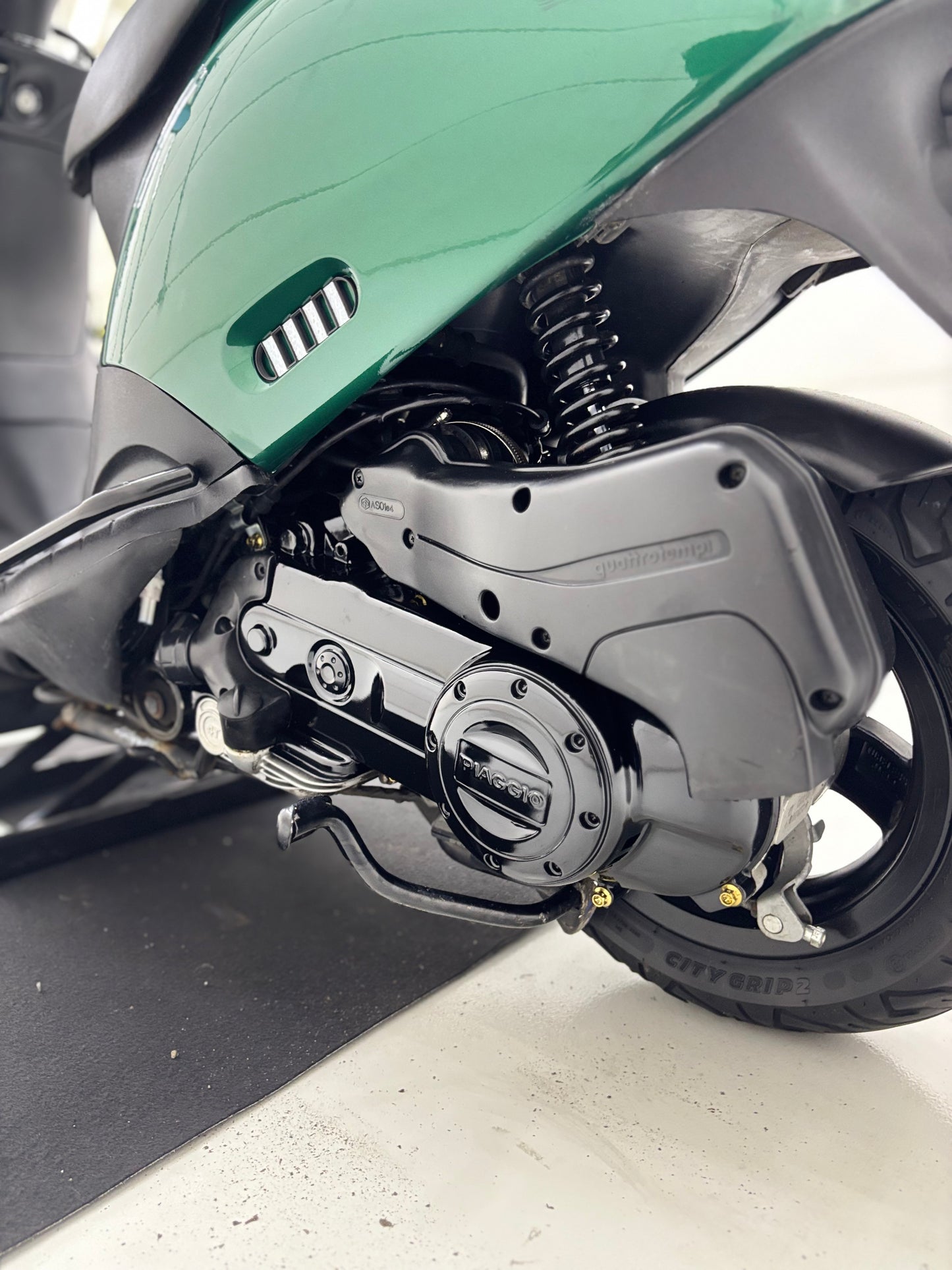 Piaggio Zip E5 2022 80cc | Isle of Man Green | 11000km |